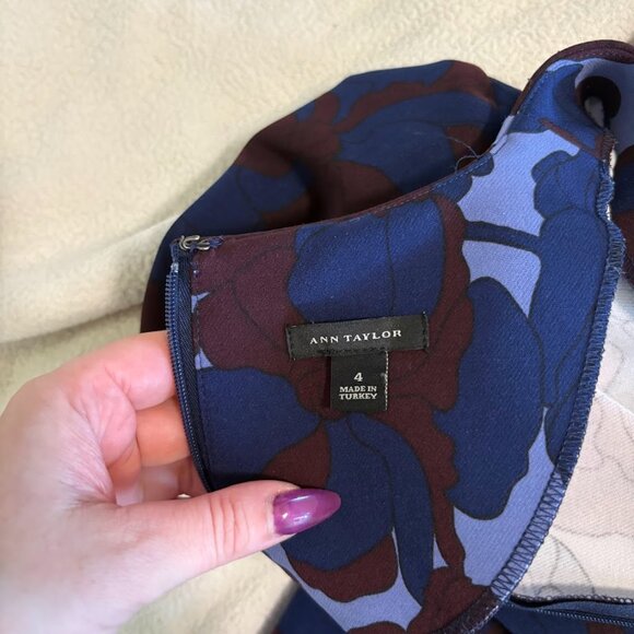 Ann Taylor Dress 4 - Picture 4 of 4